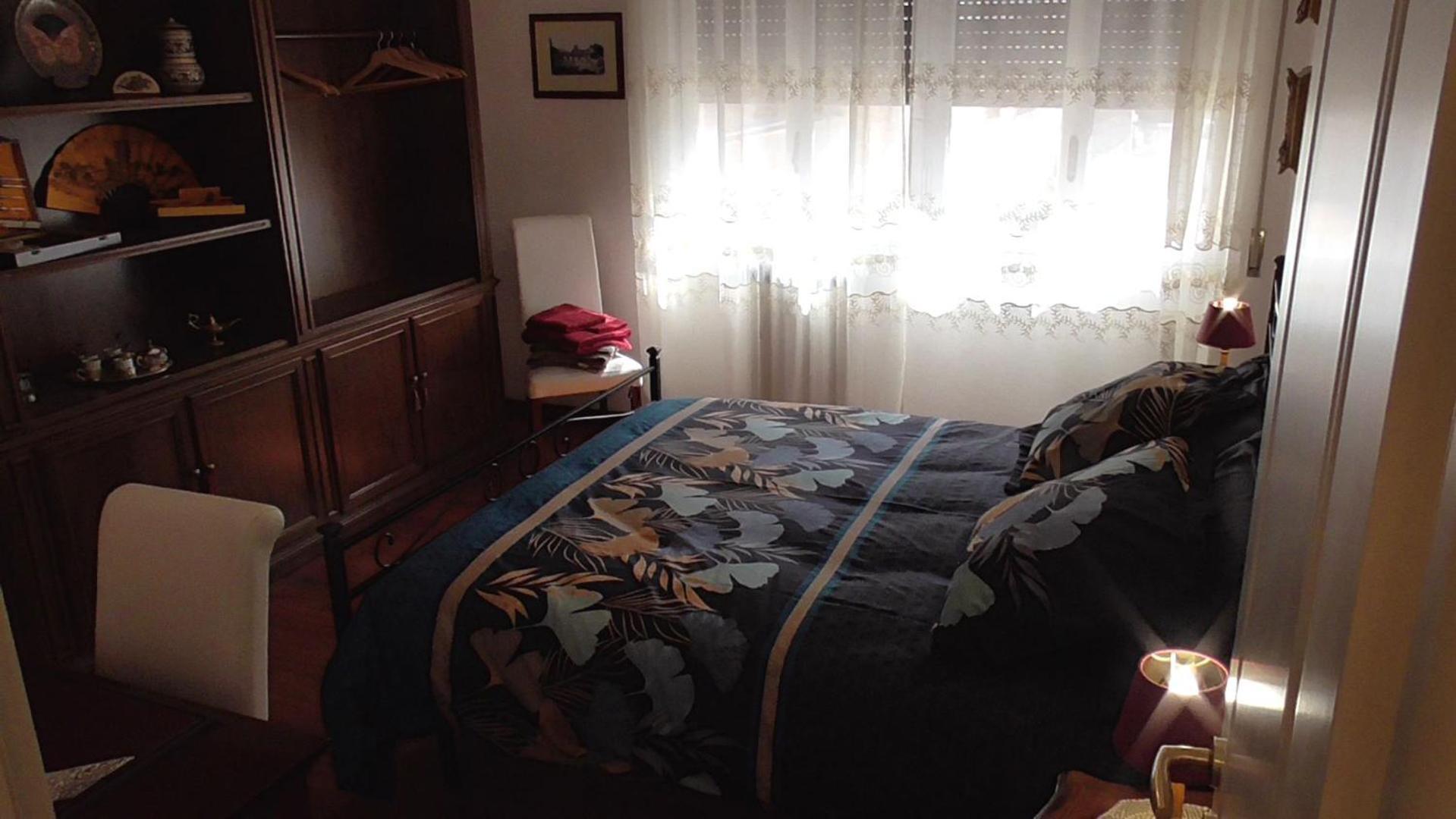 Italian Romance - A Fine In Apartment Rom